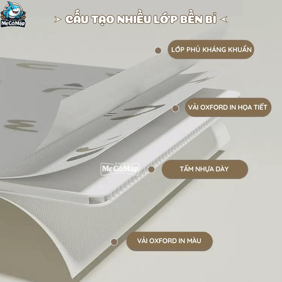 Trong đó có lớp nhựa rỗng giúp tăng khả năng chịu lực, đàn hồi tốt, nhẹ hơn