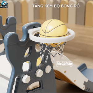 Cầu trượt xích đu hoạ tiết lâu đài có thêm một phần chơi bóng rổ. Nó được trang bị với một vòng cung và một chiếc rổ