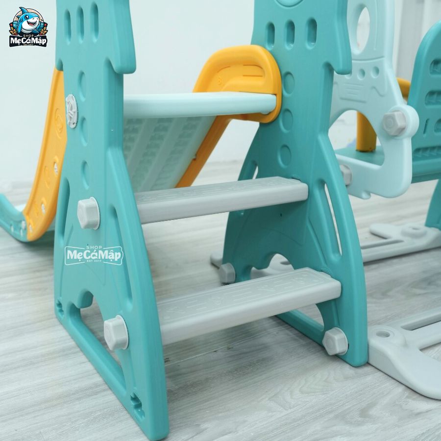 Cầu trượt xích đu tên lửa Pakey