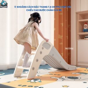Cầu trượt Pakey Phi hành gia