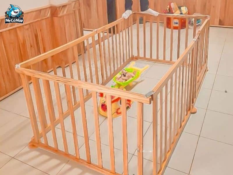 Có nên mua quây cũi gỗ cho bé không? Kinh nghiệm chọn mua quây