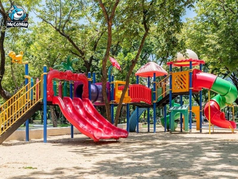 cầu trượt liên hoàn ngoài trời cho bé