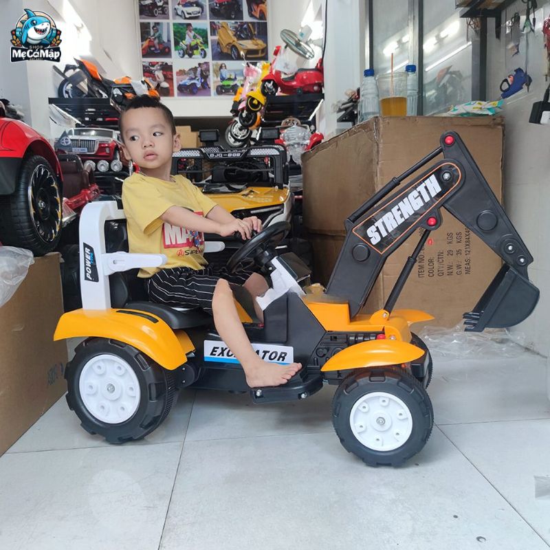 8 lợi ích của xe cẩu cho bé và những điều cần lưu ý