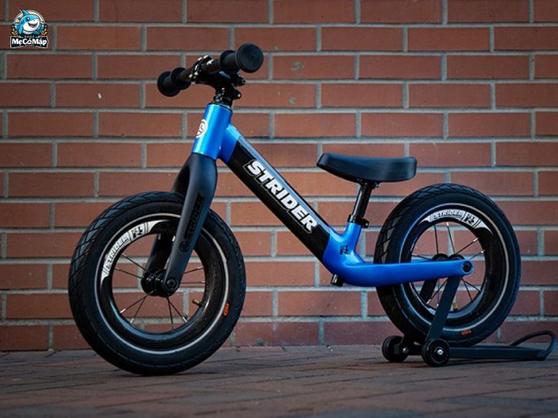 Xe thăng bằng là gì? Bé mấy tuổi thì nên sử dụng?