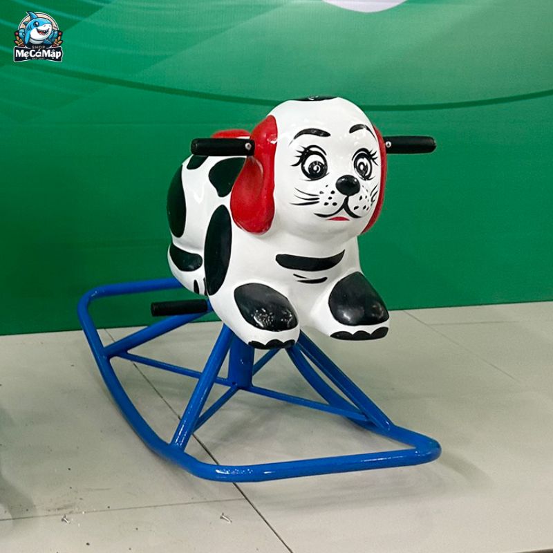 Cho bé chơi bập bênh ngoài trời và những điều cần lưu ý cho ba mẹ