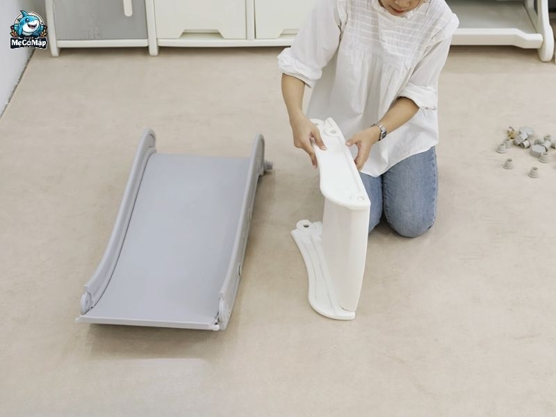 Hướng dẫn cách lắp ráp cầu trượt chi tiết tại nhà cho ba mẹ