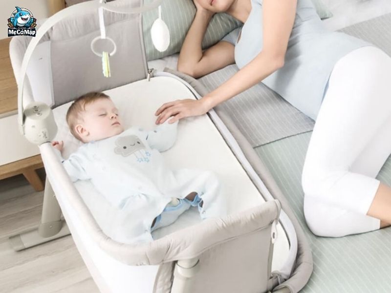 Trẻ sơ sinh nằm nôi điện được không? Cần lưu ý gì?