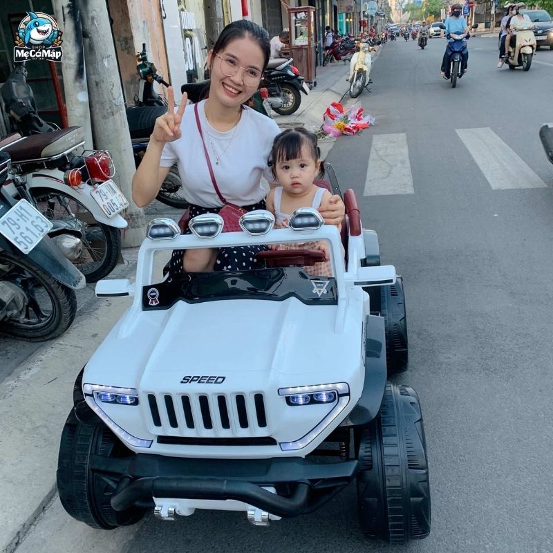 Kinh nghiệm chọn xe ô tô điện trẻ em bền đẹp, an toàn