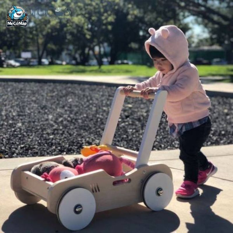 [ Giải đáp] Xe tập đi bằng gỗ cho bé có tốt không?