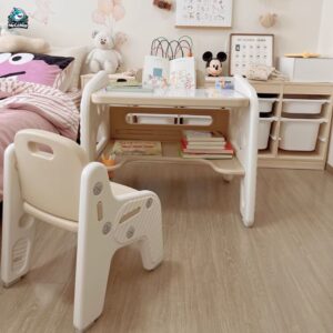 Ghế nhựa cho bé Pakey YY02