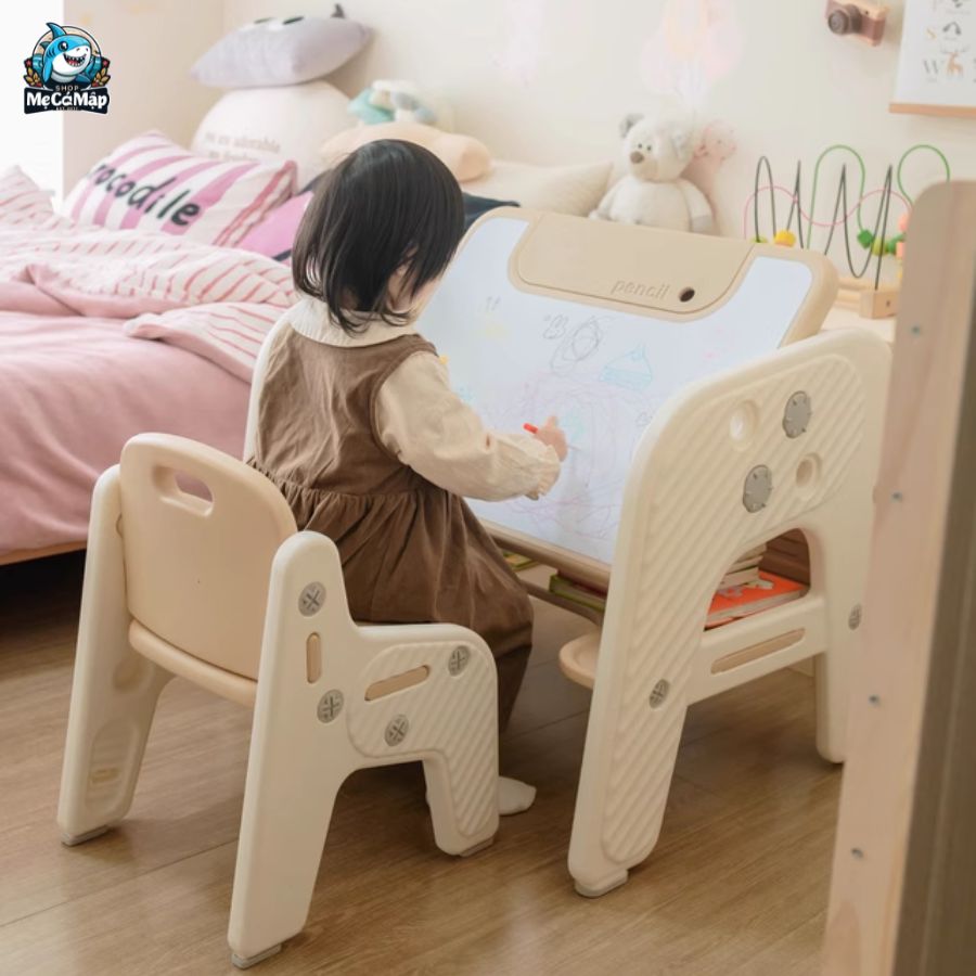 Ghế nhựa cho bé Pakey YY02