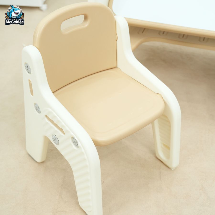 Ghế nhựa cho bé Pakey YY02