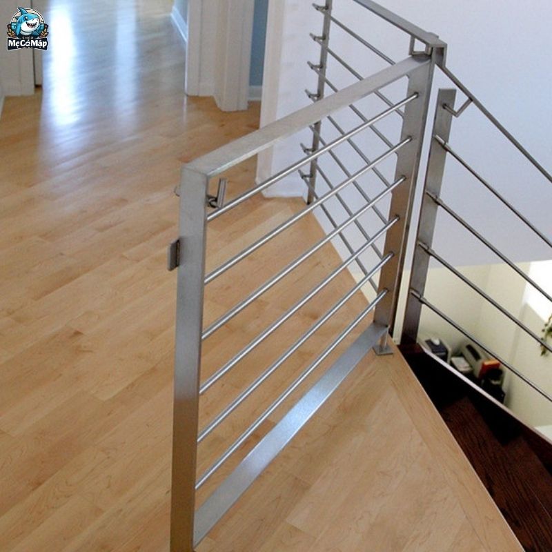 Thanh chắn cầu thang inox và những điều ba mẹ cần biết